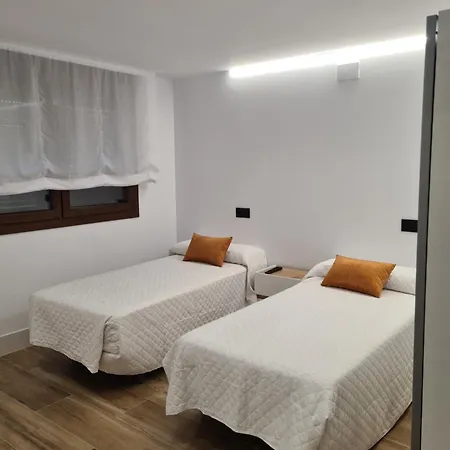 Apartamento 1º B Juan Robledo En Centro Ciudad Andújar